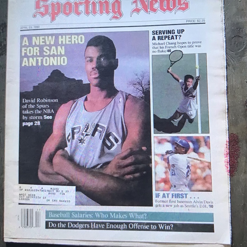 David Robinson Spurs Vintage Newspaper April 23rd 1990